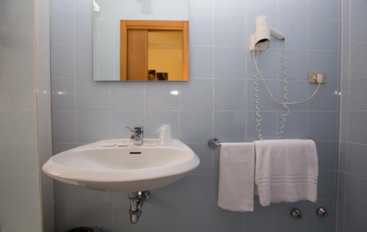 Hotel Arcoveggio Bolonya Dış mekan fotoğraf