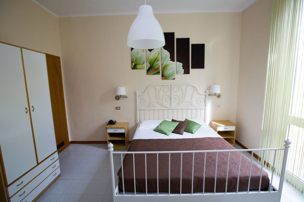 Hotel Arcoveggio Bolonya Dış mekan fotoğraf