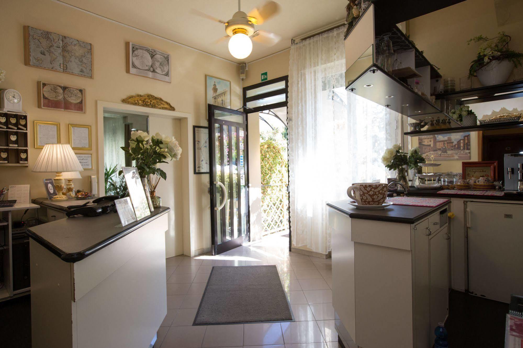 Hotel Arcoveggio Bolonya Dış mekan fotoğraf